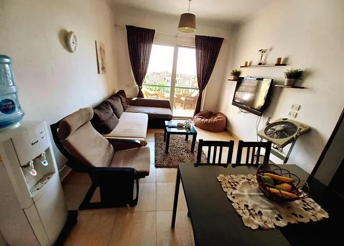 Шале Marina Wadi Degla Families Only Pool View 2nd Floor With Roof 6 Adults